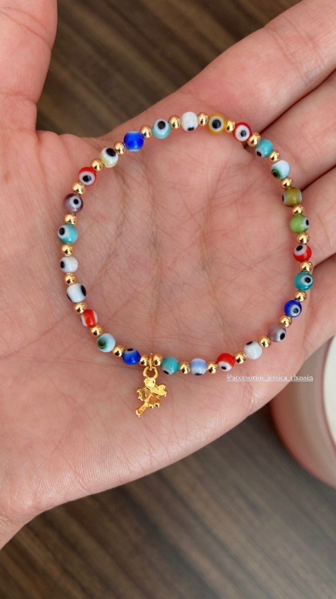 Pulsera ojitos trebol